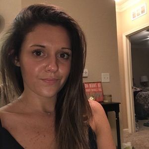 Meet your Posher, Molly